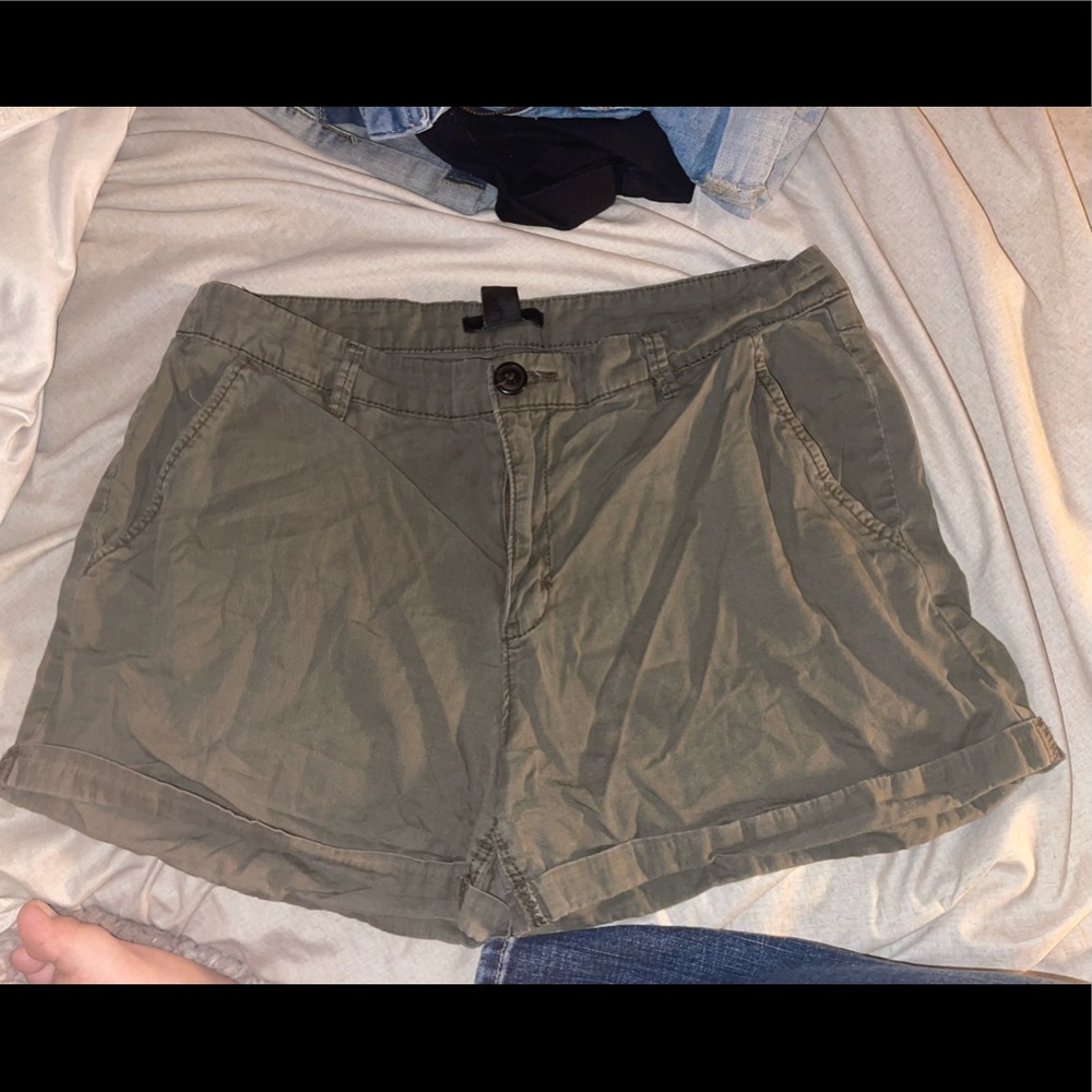 H&M high waisted shorts